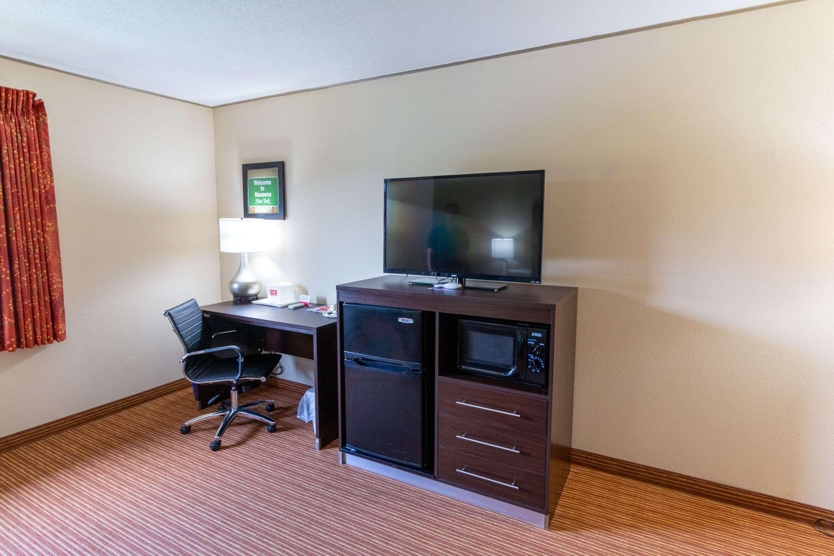 Surestay By Best Western Massena Luaran gambar