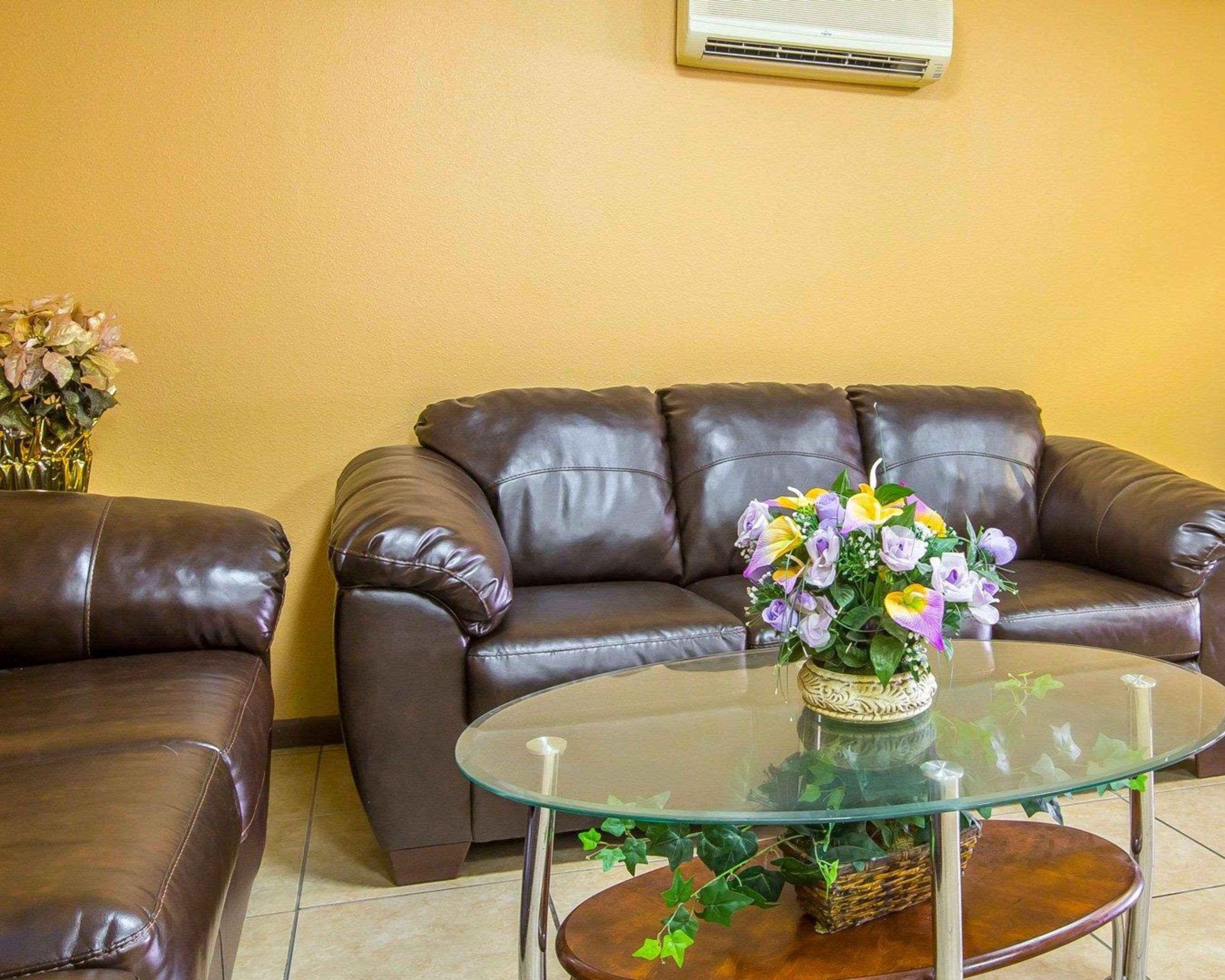 Surestay By Best Western Massena Luaran gambar