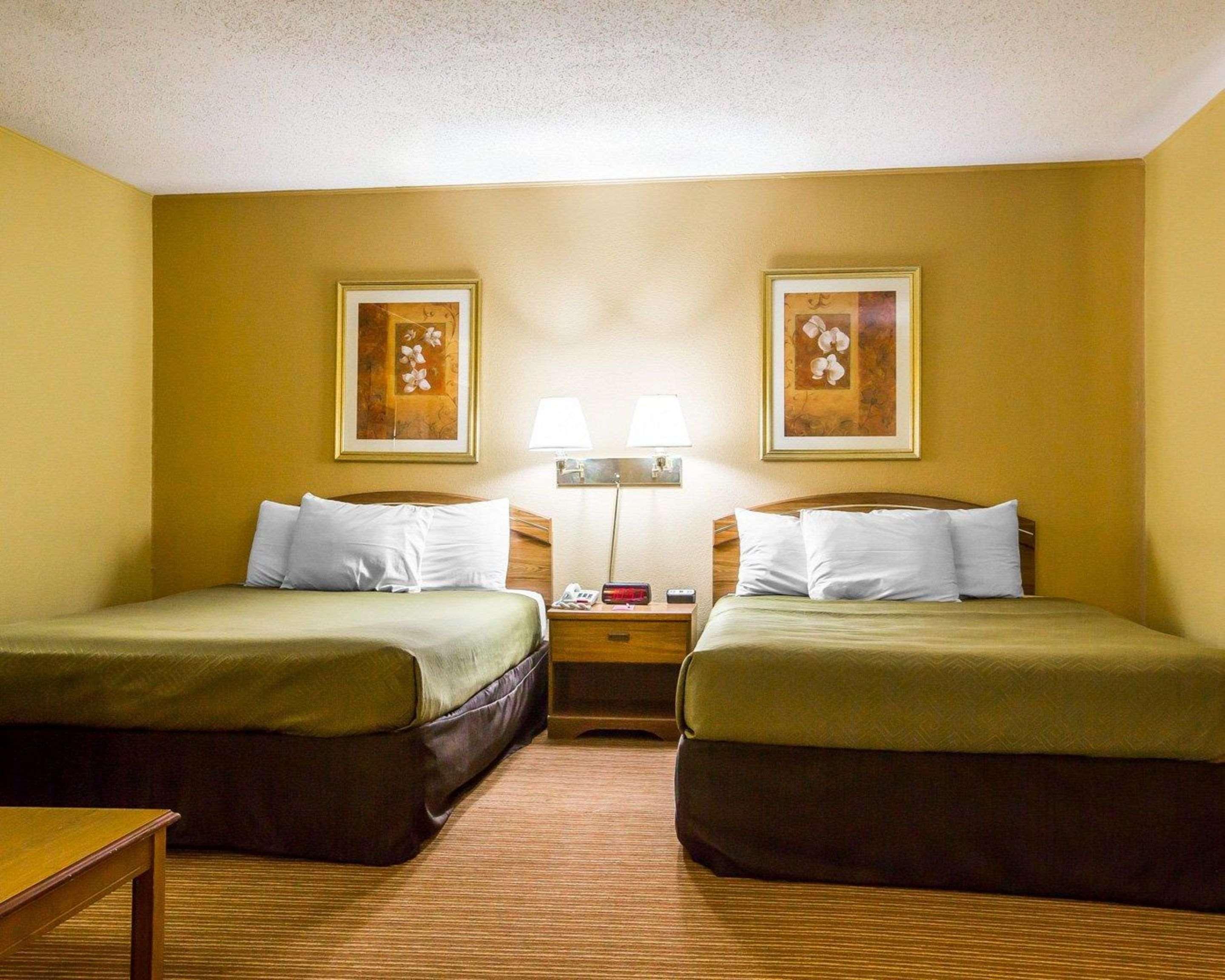 Surestay By Best Western Massena Luaran gambar