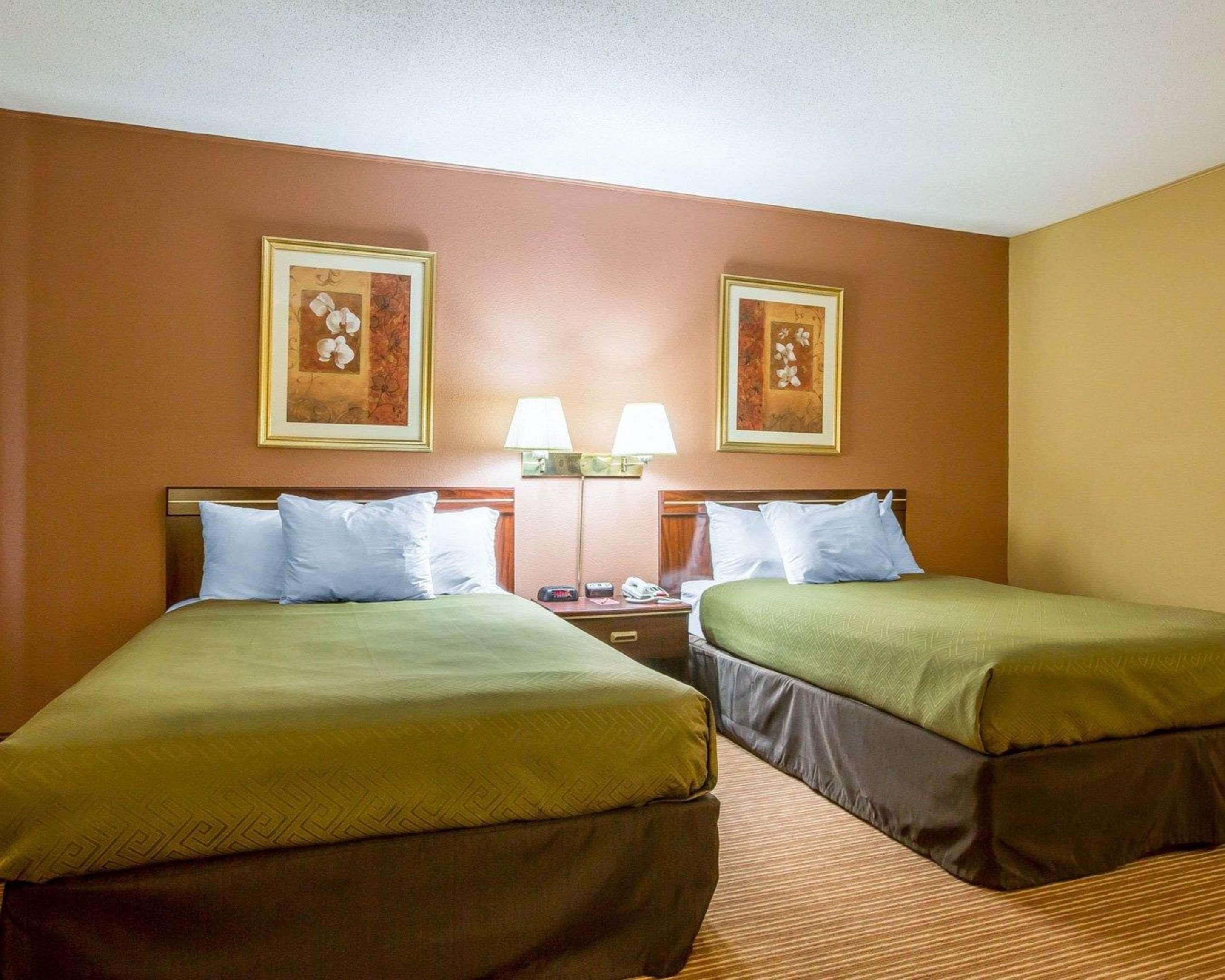 Surestay By Best Western Massena Luaran gambar