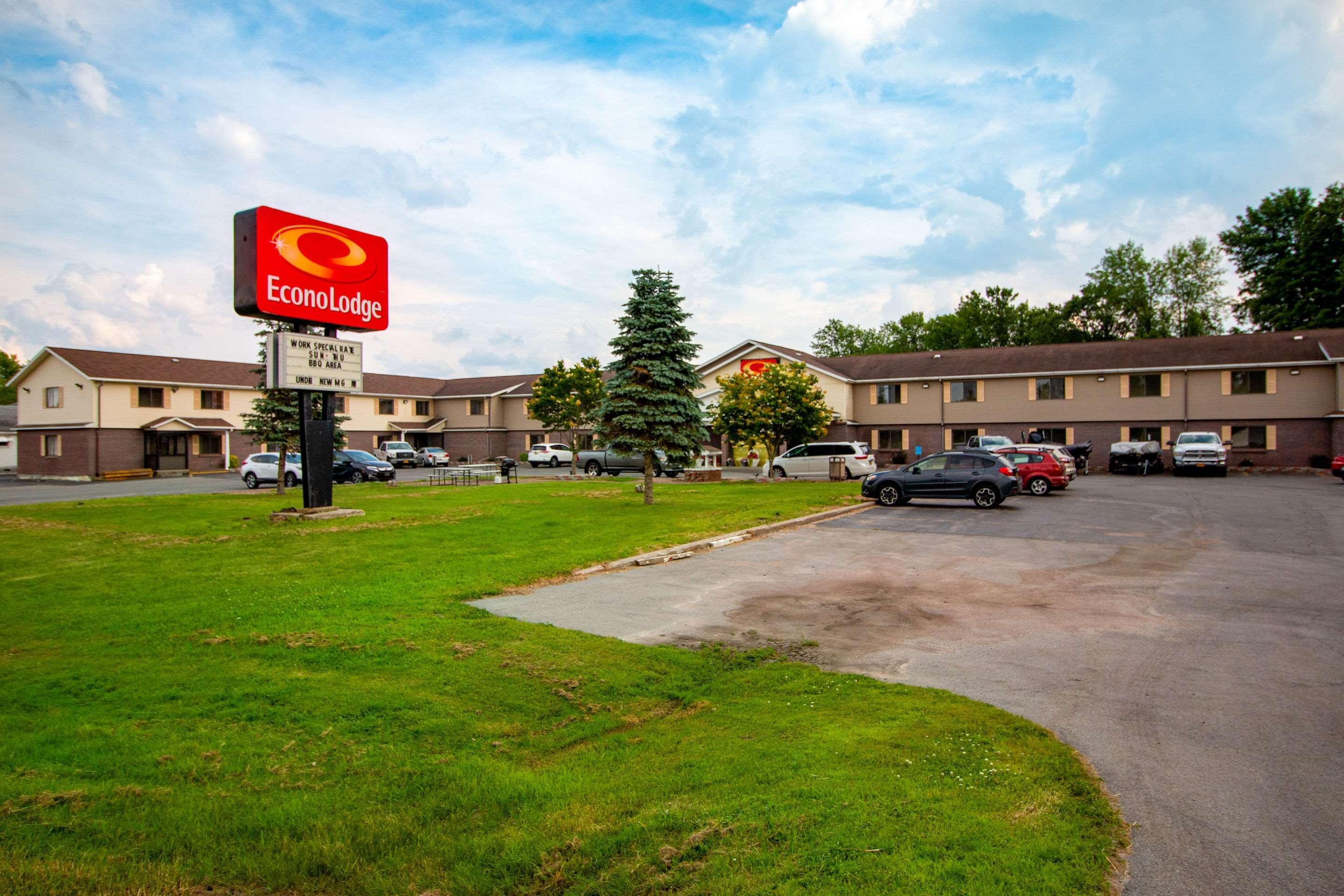 Surestay By Best Western Massena Luaran gambar