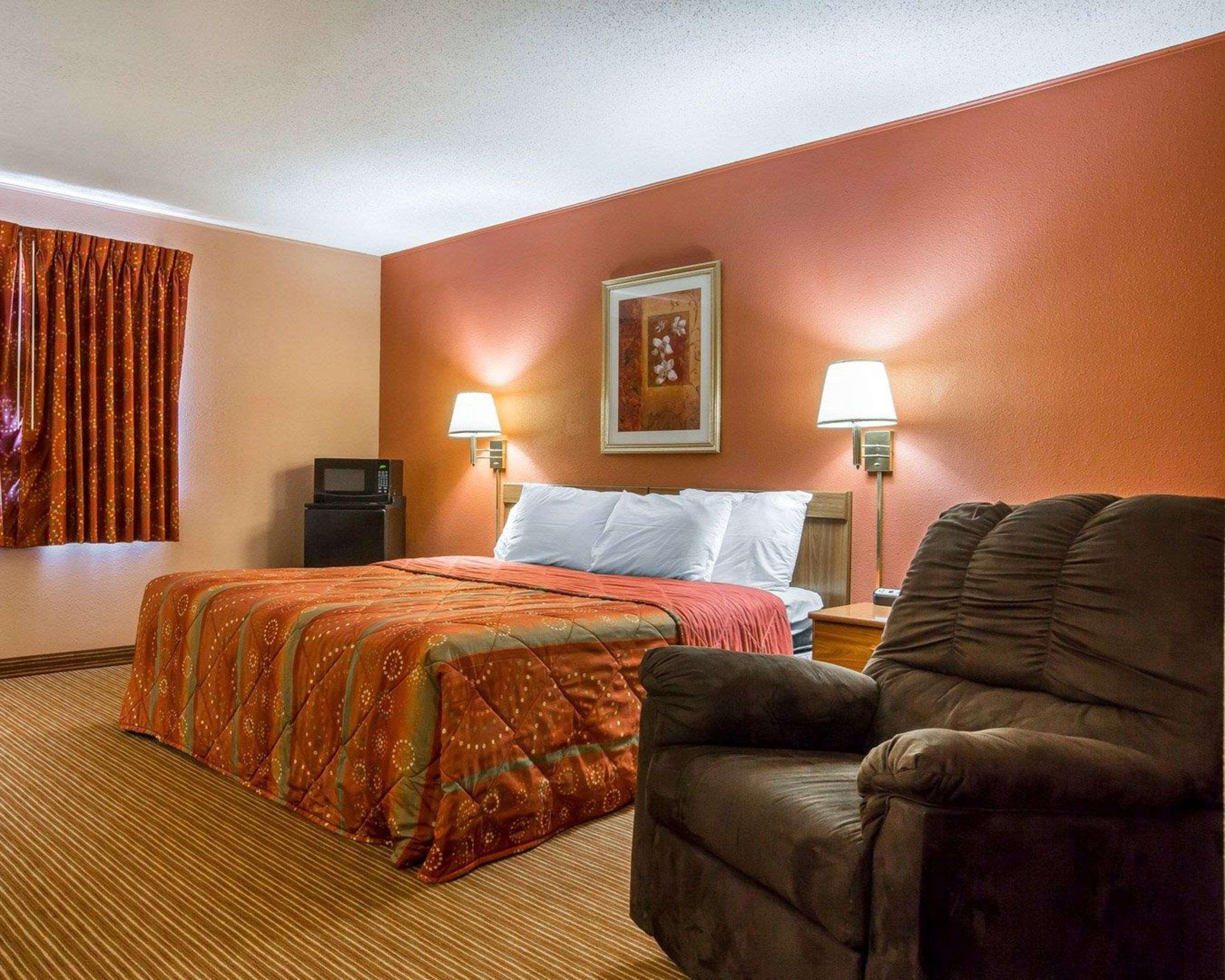 Surestay By Best Western Massena Luaran gambar