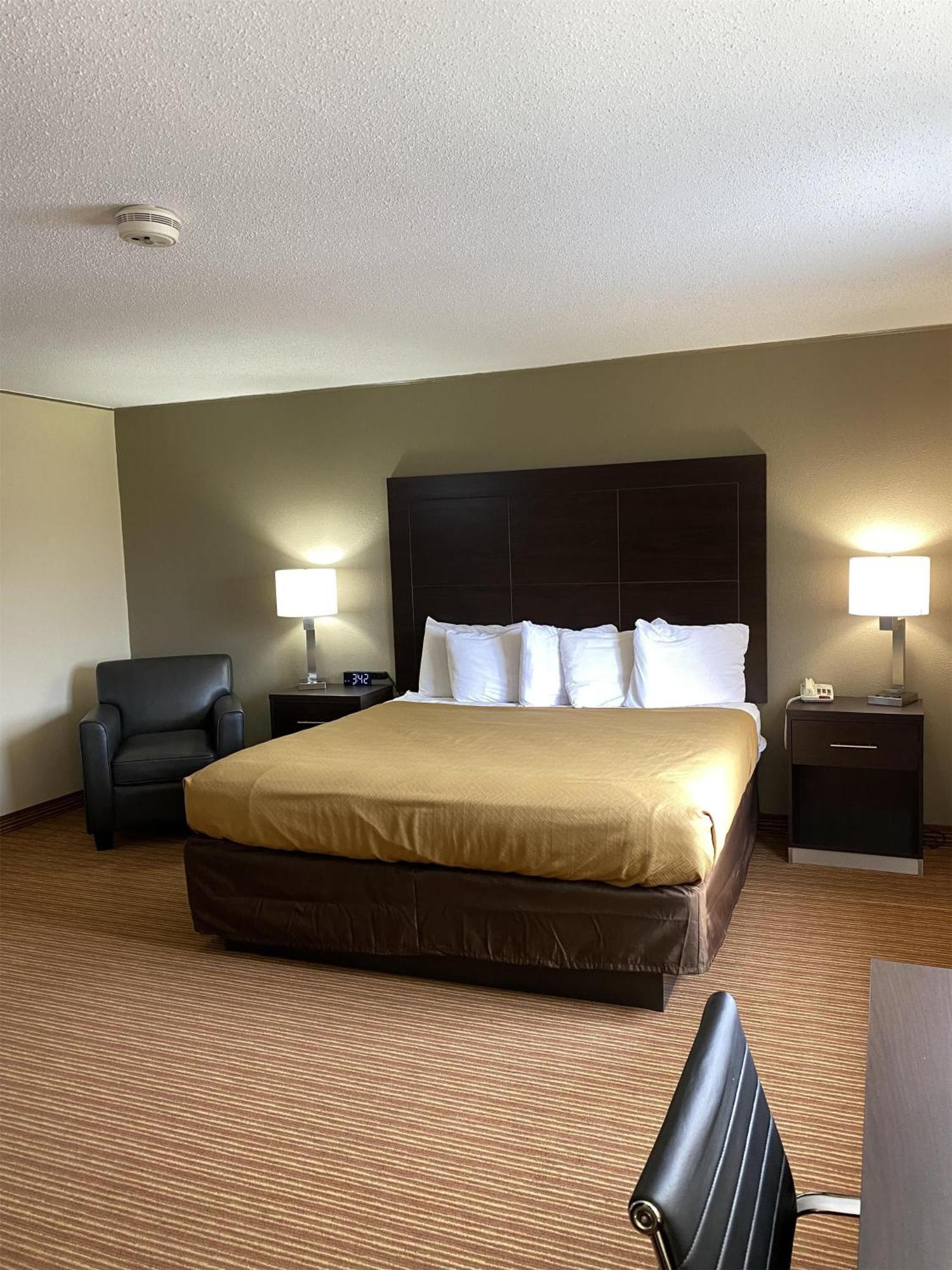 Surestay By Best Western Massena Luaran gambar
